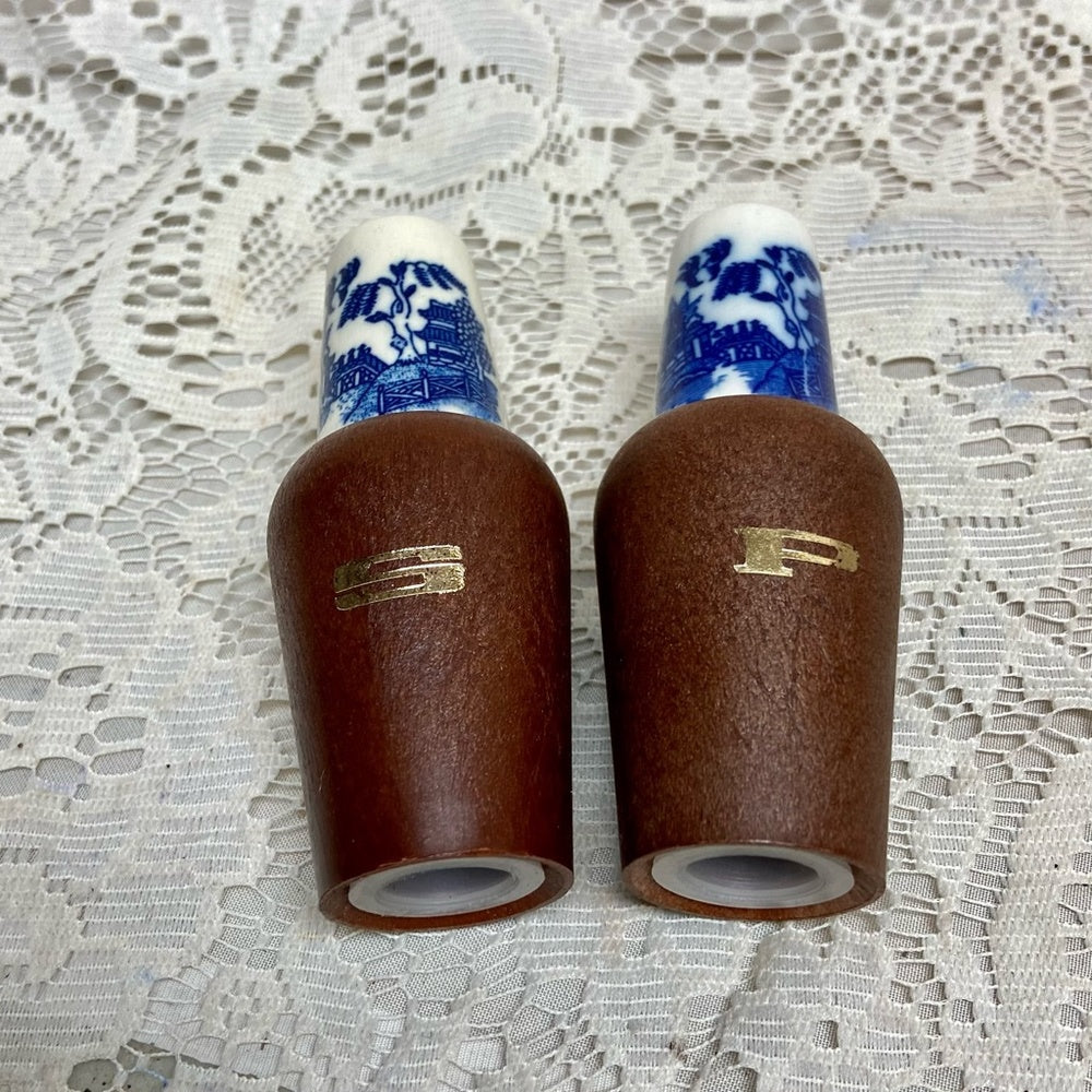 Vintage, Rare 11-pc Blue Willow Condiment Set