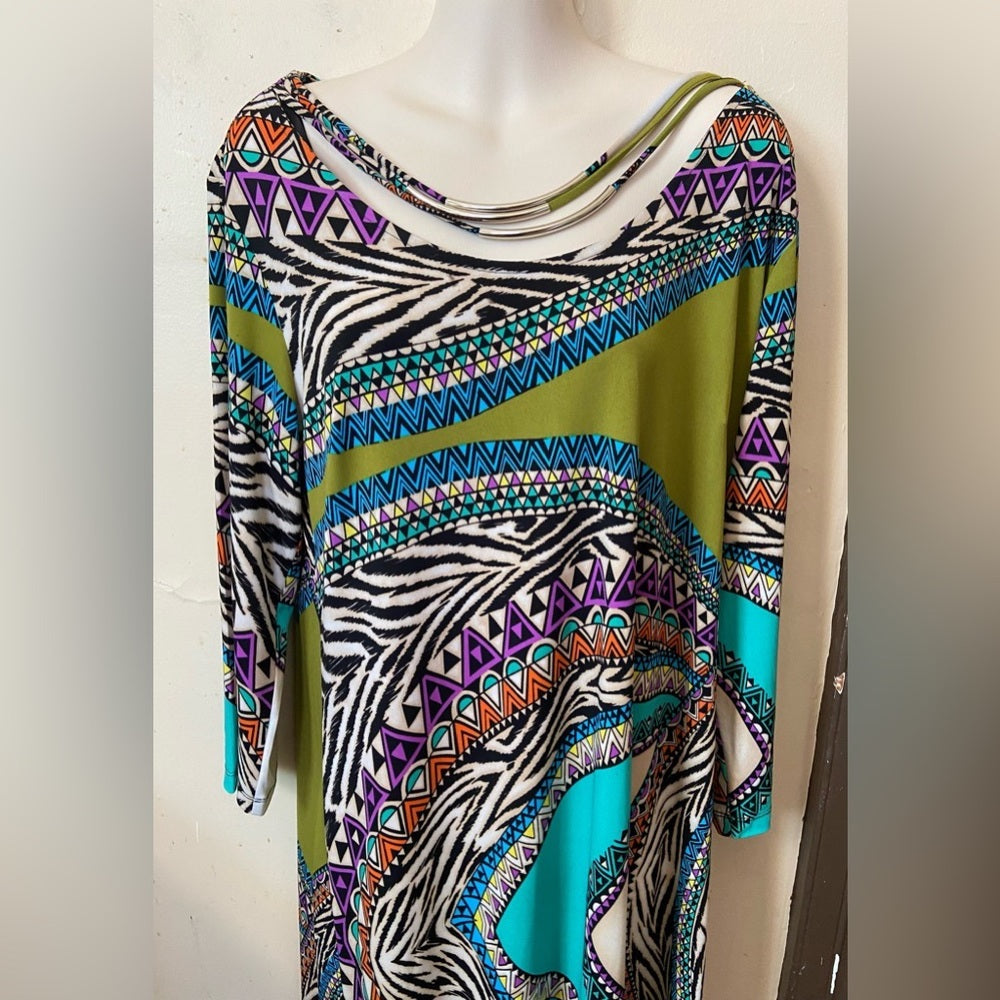 Stunning Enfocus Printed Dress with Decorative Collared Necklace Size 14
