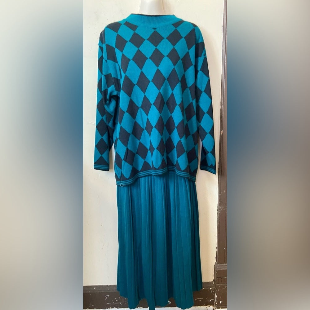 Vintage, Adolfo Collectibles 2-pc Teal Sweater Blouse and Skirt Size M-L