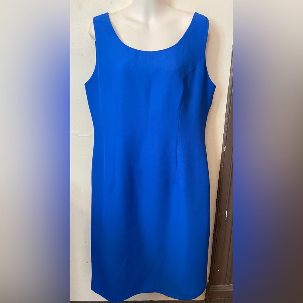 Beautiful, Jessica Howard Electric Blue Dress Suit Size 12