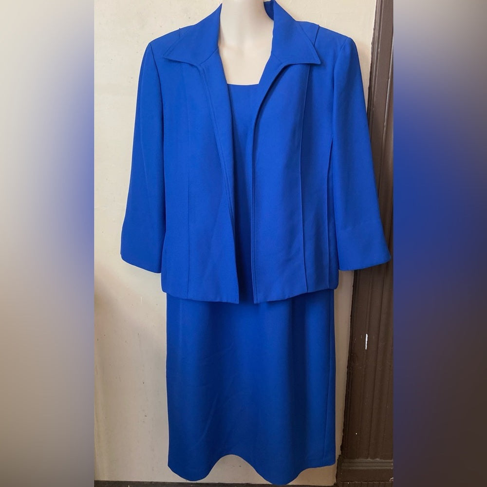 Beautiful, Jessica Howard Electric Blue Dress Suit Size 12