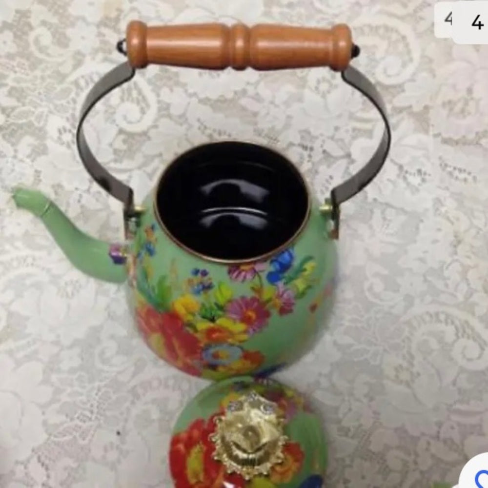 MacKenzie Childs Green Flower Market Enamelware 2 Qts Tea Kettle w/ 4 Mugs