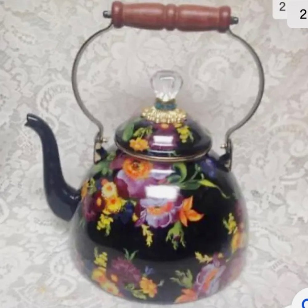 MacKenzie Childs Black Flower Market Enamel 144 oz-4.5 Qts Tea Kettle w/ 4 Mugs