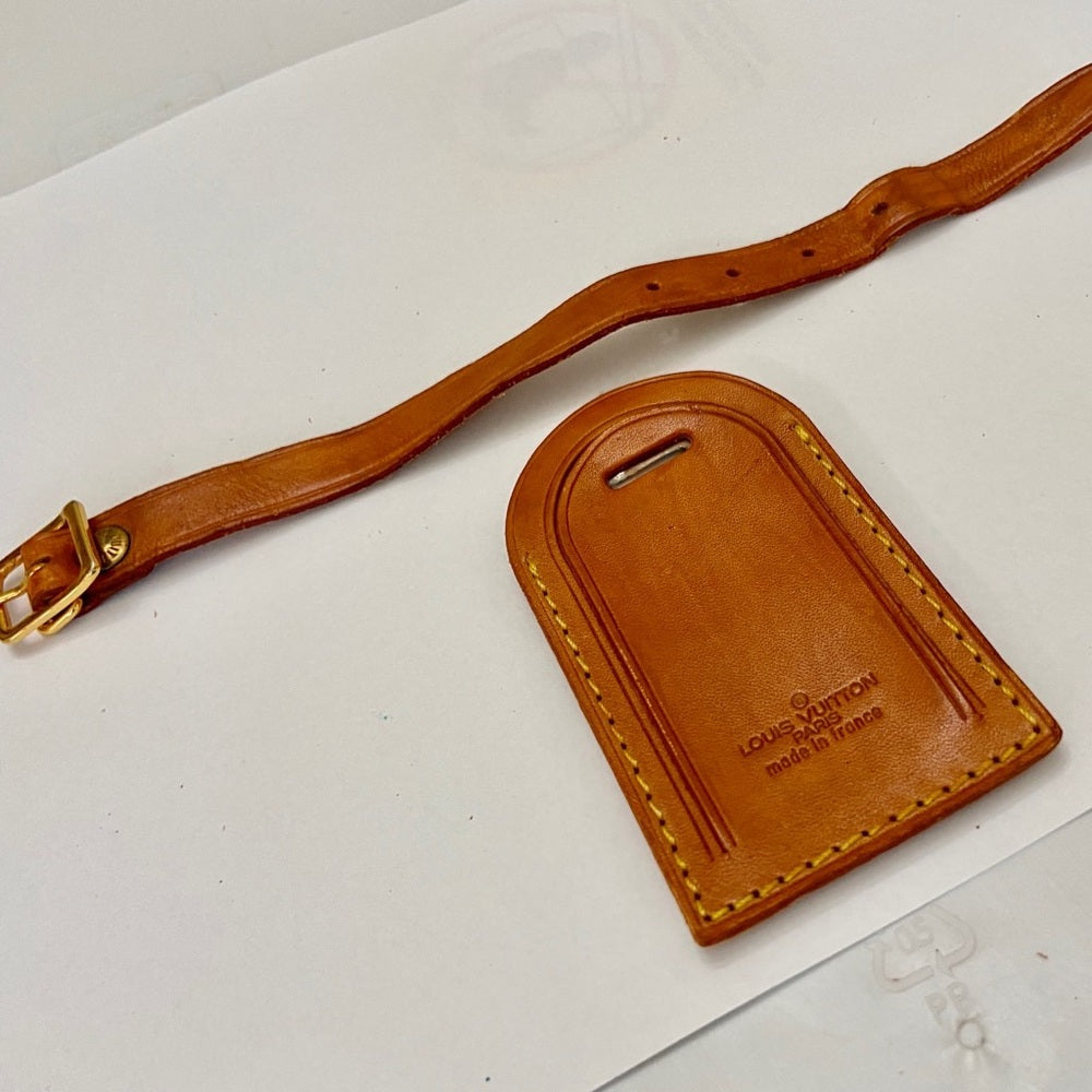 Authentic, Louis Vuitton Tan Leather Handbag or Luggage Name Tag Bracelet