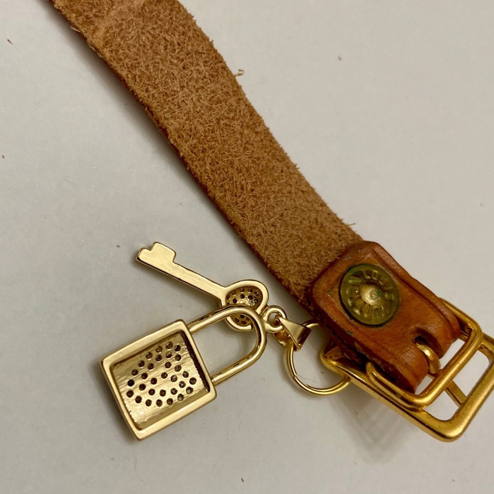 Authentic, Louis Vuitton Tan Leather Handbag or Luggage Name Tag Bracelet