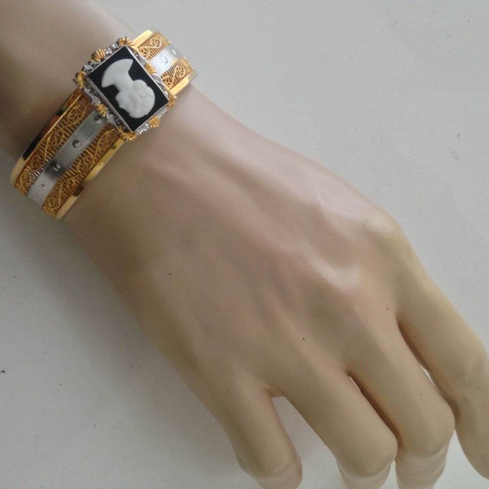 Vintage 2-Tone Gold-Silver Hinged Bangle Bracelet with Cameo