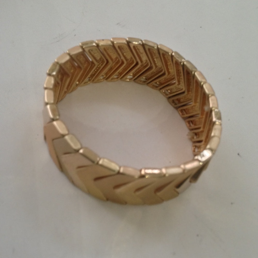 Vintage, Gold, Chevron Stretchable Bracelet