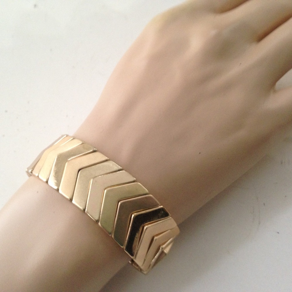 Vintage, Gold, Chevron Stretchable Bracelet