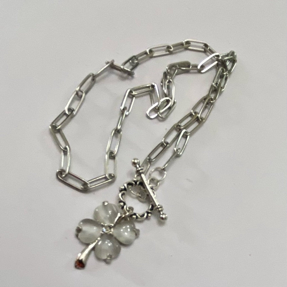 Vintage, Thermoset Pearl White Floral Pendant Necklace