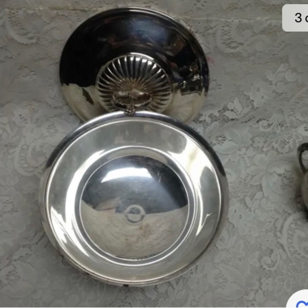 Vintage, Webster Wilcox Silver-plated Covered Bowl or Tureen 8in x 9in