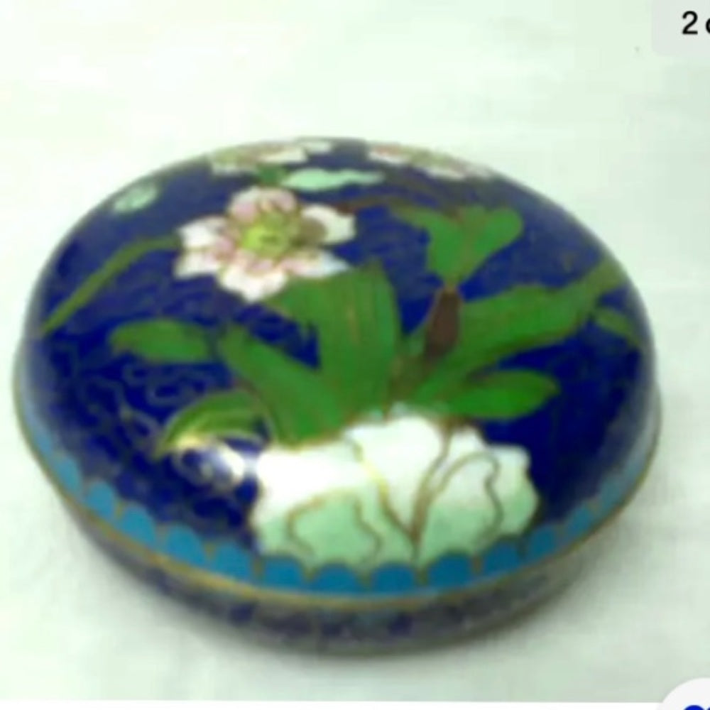 Vintage, Elegant, Cloissone Pink Carnation Round Trinket Box 2.5in x 1.5in