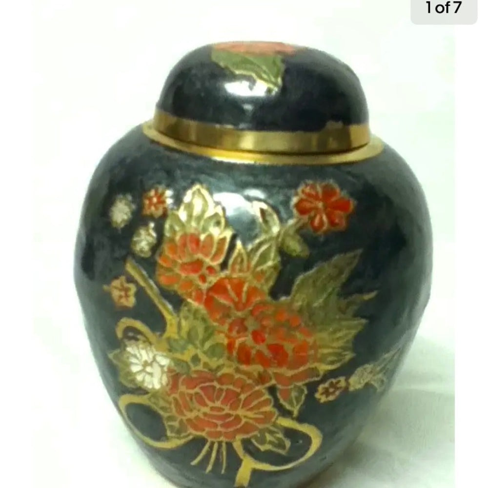 Vintage, Beautiful, 5.5in x 4.5in Red Floral Cloissone’ Ginger or Tea Jar