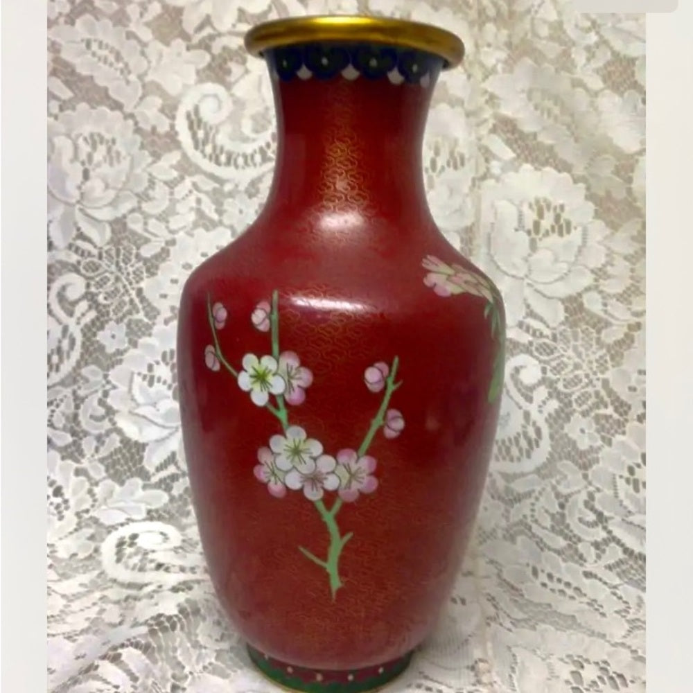 Vintage, Beautiful, Large 10.5in x 4.5in Red Floral Cloissone’ Vase