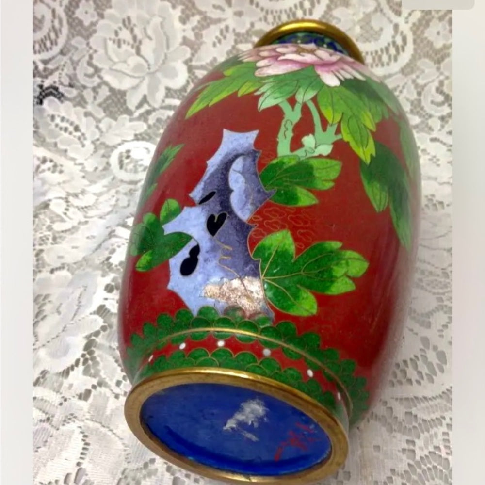 Vintage, Beautiful, Large 10.5in x 4.5in Red Floral Cloissone’ Vase