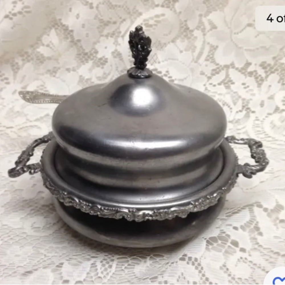 Antique, Colonial Silver Co., 4pc Quadruple Silver-plated Butter Bowl with Knif