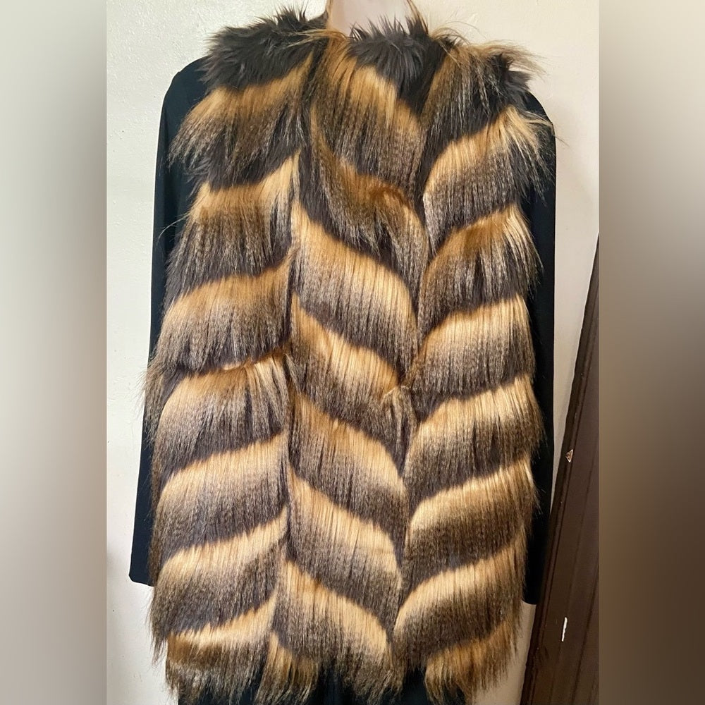 Romeo and Juliet Style Faux Fur Vest