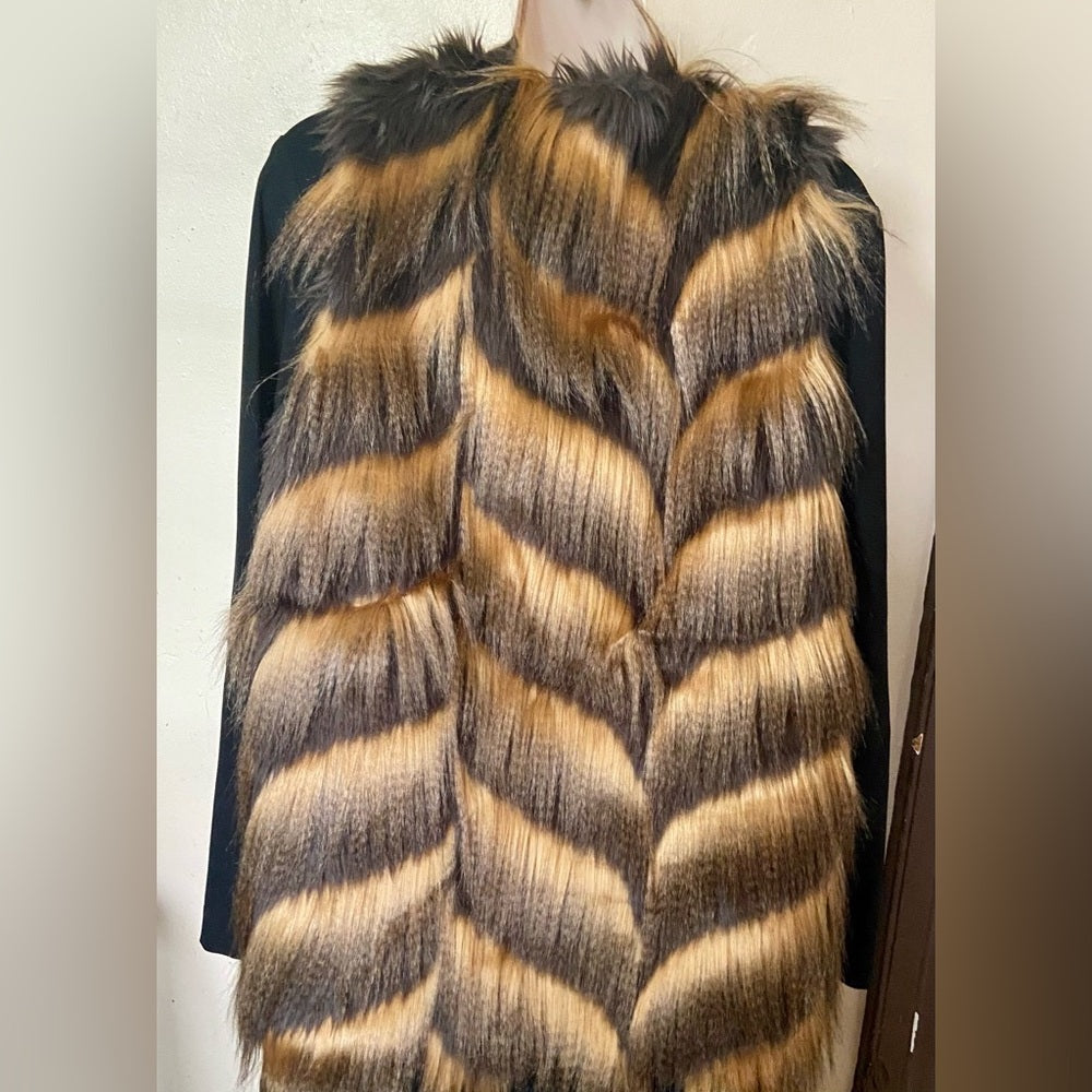 Romeo and Juliet Style Faux Fur Vest