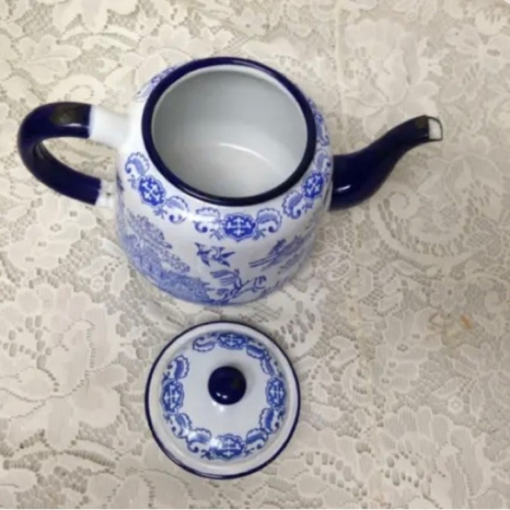 Antique, Blue Willow Enamelware Teapot or Tea Kettle 9in x 6in