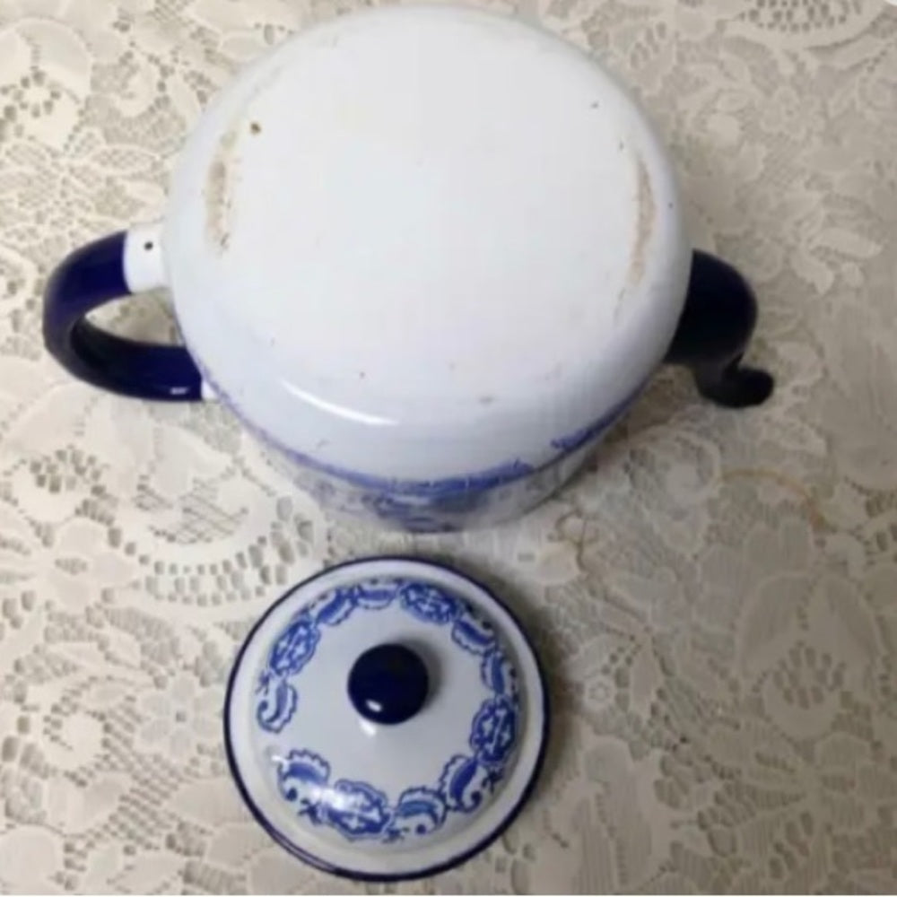 Antique, Blue Willow Enamelware Teapot or Tea Kettle 9in x 6in