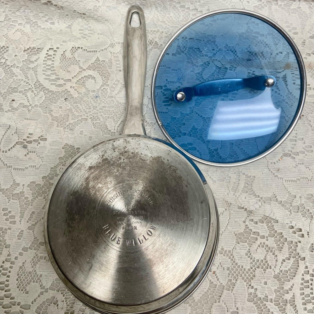 Blue Willow, Stainless Steel-Covered Sauce Pan 13.5in L x 6.5in D x 4.5in H