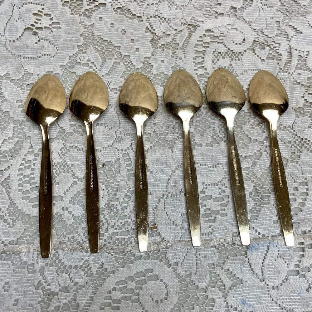 Vintage, Rogers, Korea 29-pc Gold Plated Flatware, Service for 6 with Box (2ZE-0