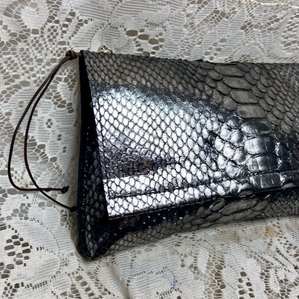 Metallic Silver Faux Snakeskin Leather Clutch Wristlet-Crossbody