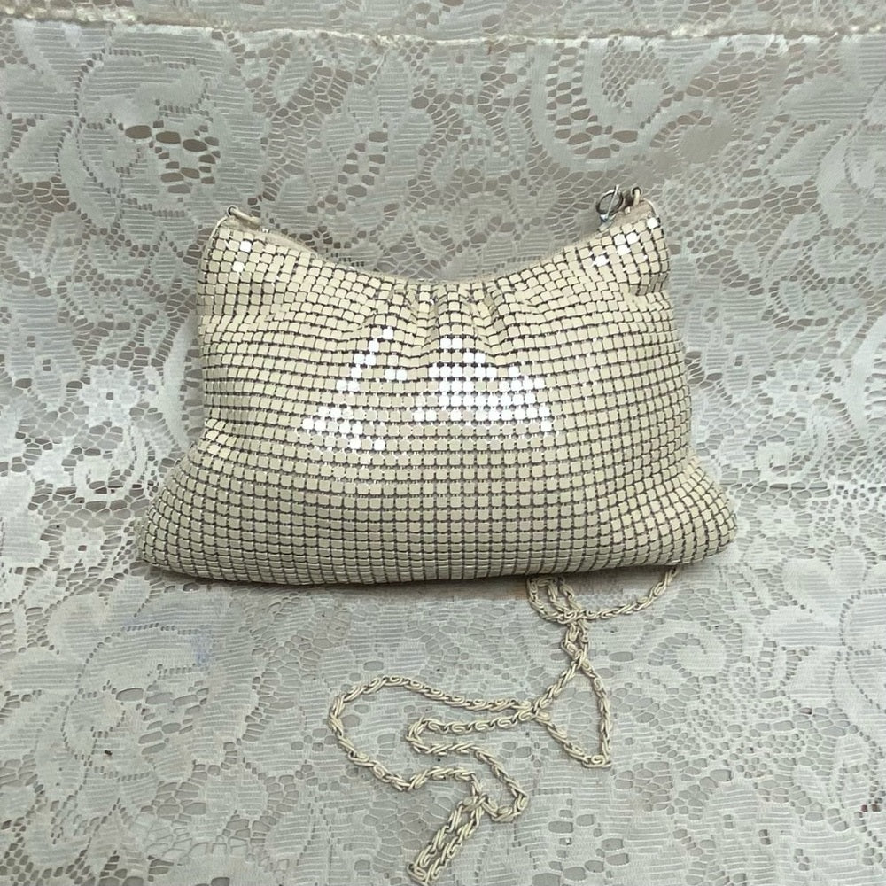 Vintage, Beige Mesh Metal Clutch-Shoulder Bag