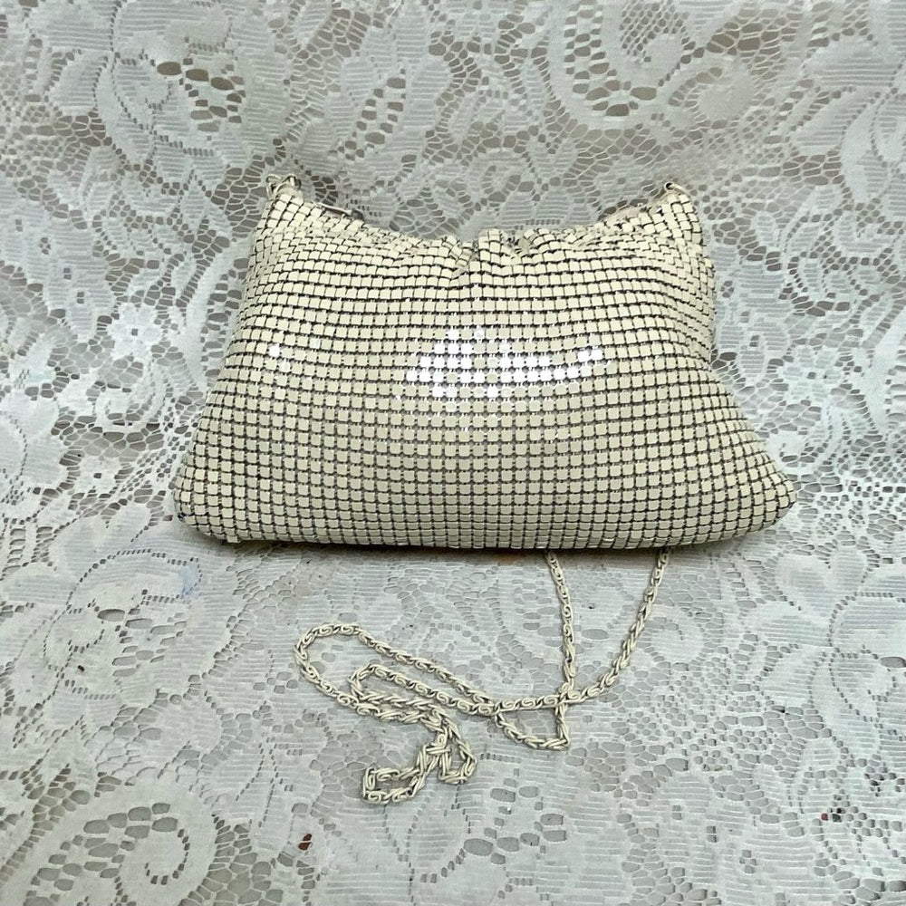 Vintage, Beige Mesh Metal Clutch-Shoulder Bag
