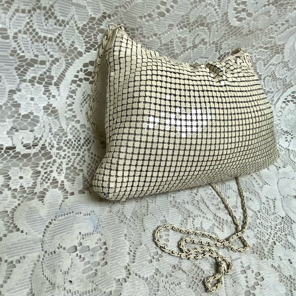 Vintage, Beige Mesh Metal Clutch-Shoulder Bag