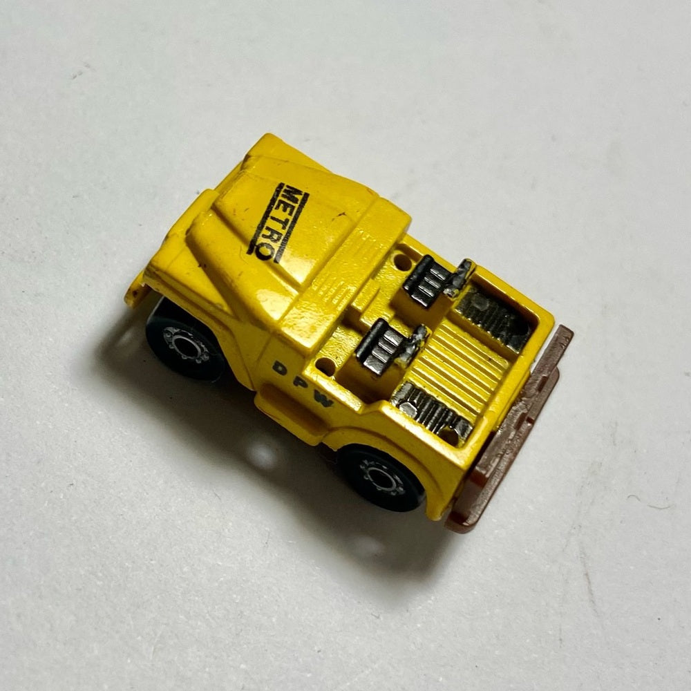Vintage, Lot of 5 Miniature 1.25-inch Cars (B)