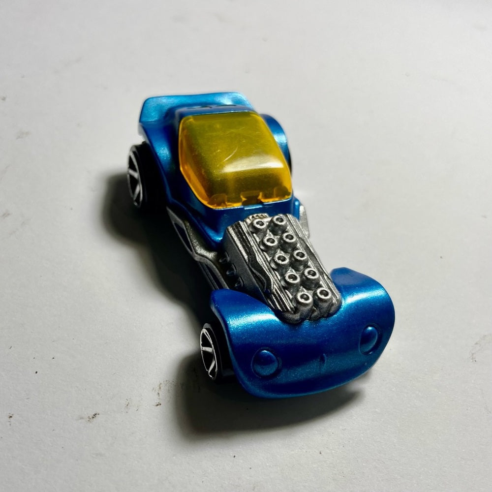 Vintage Hotwheels-Mattel Inc. 2008 Mattel Inc. 3.5in Blue Sports Car
