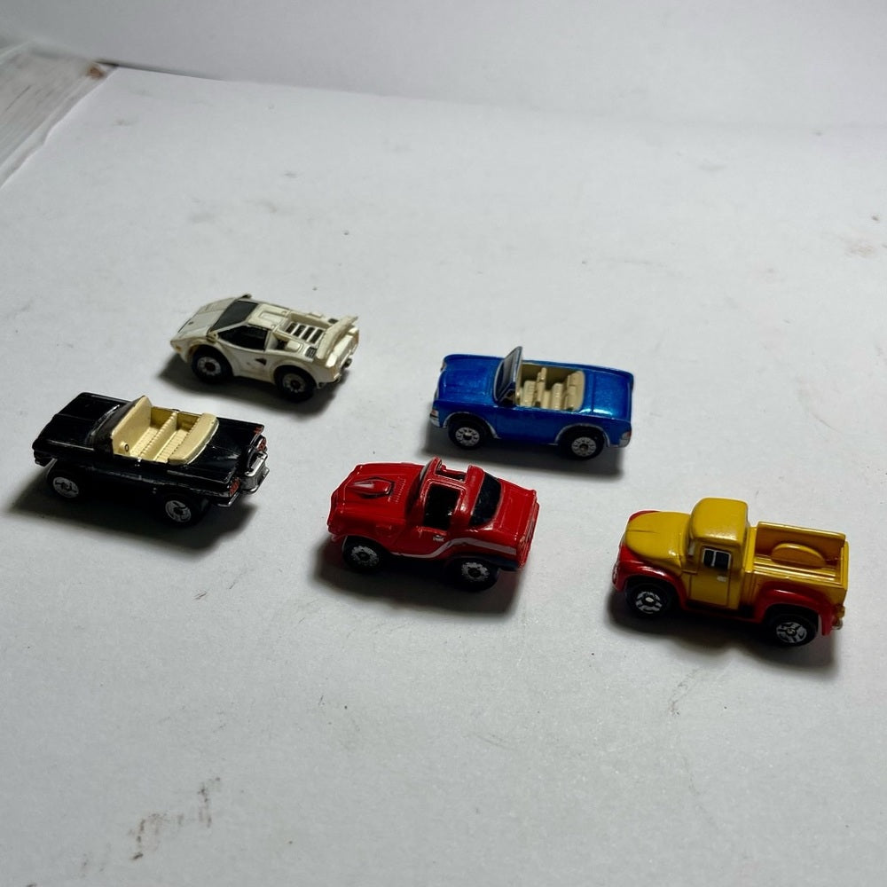Vintage, Lot of 5 Miniature 1.25-inch Cars (H)