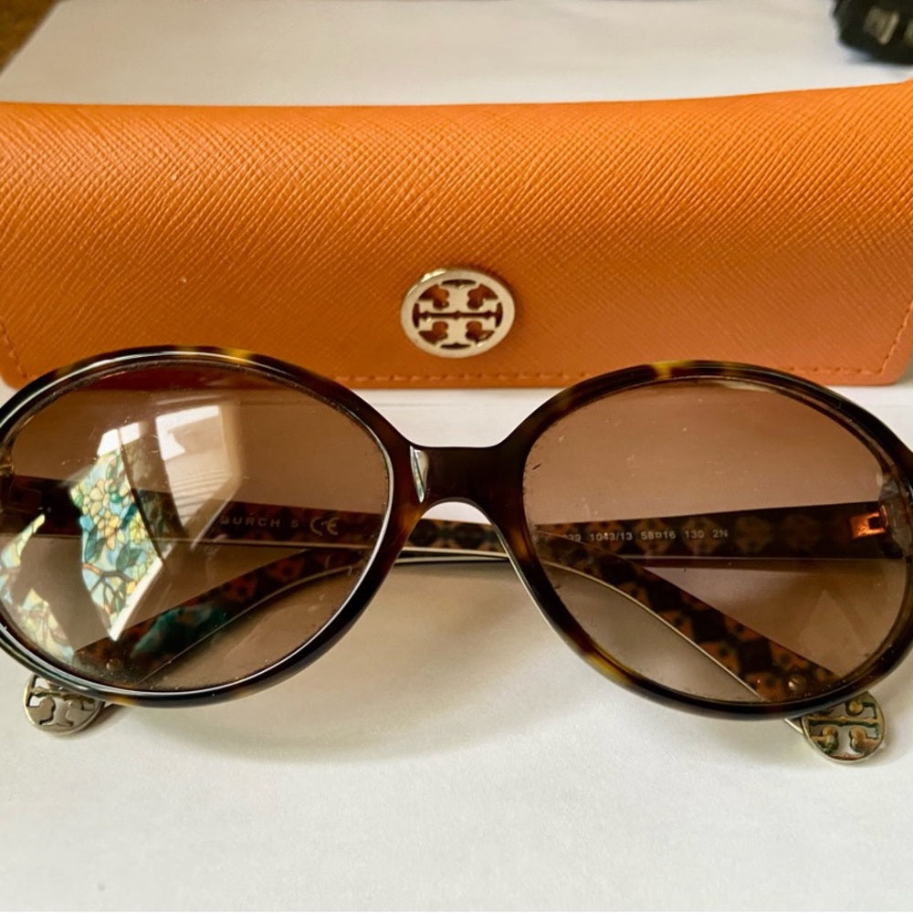 Vintage Authentic Tory Burch Sunglasses with Case