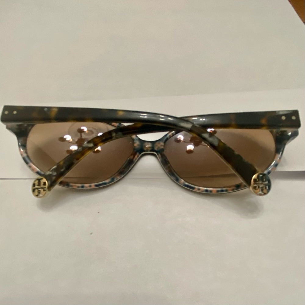 Vintage Authentic Tory Burch Sunglasses with Case