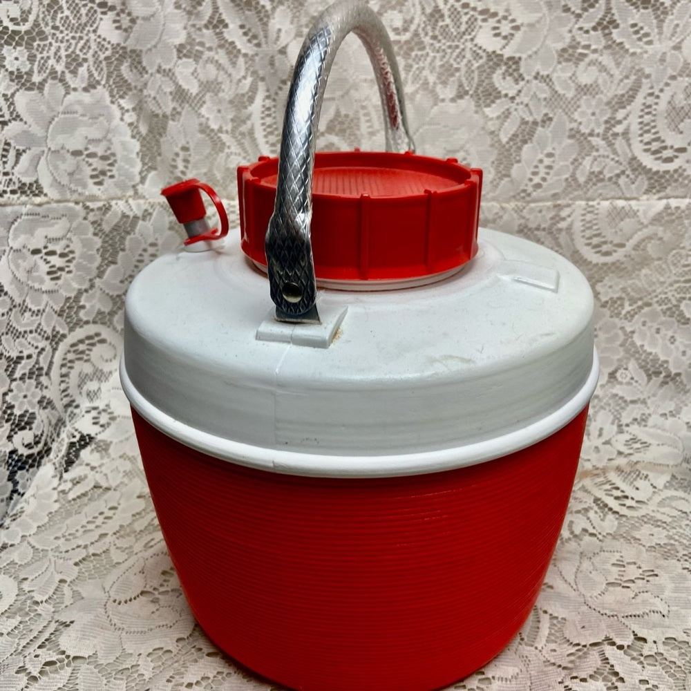 Vintage, Alpine Hot and Cold Jug- Dispenser. 10inH x 9inD (E0823) This is a vin