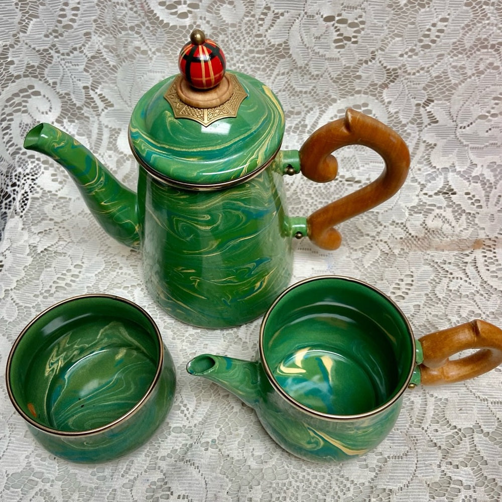 1995 Camp MacKenzie Childs Ltd., Green Marble Enamelware, 4pcTea or Camp Set