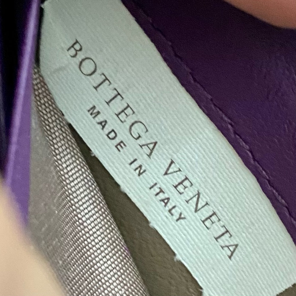 Authentic Bottega Veneta Purple Leather Zippy Long