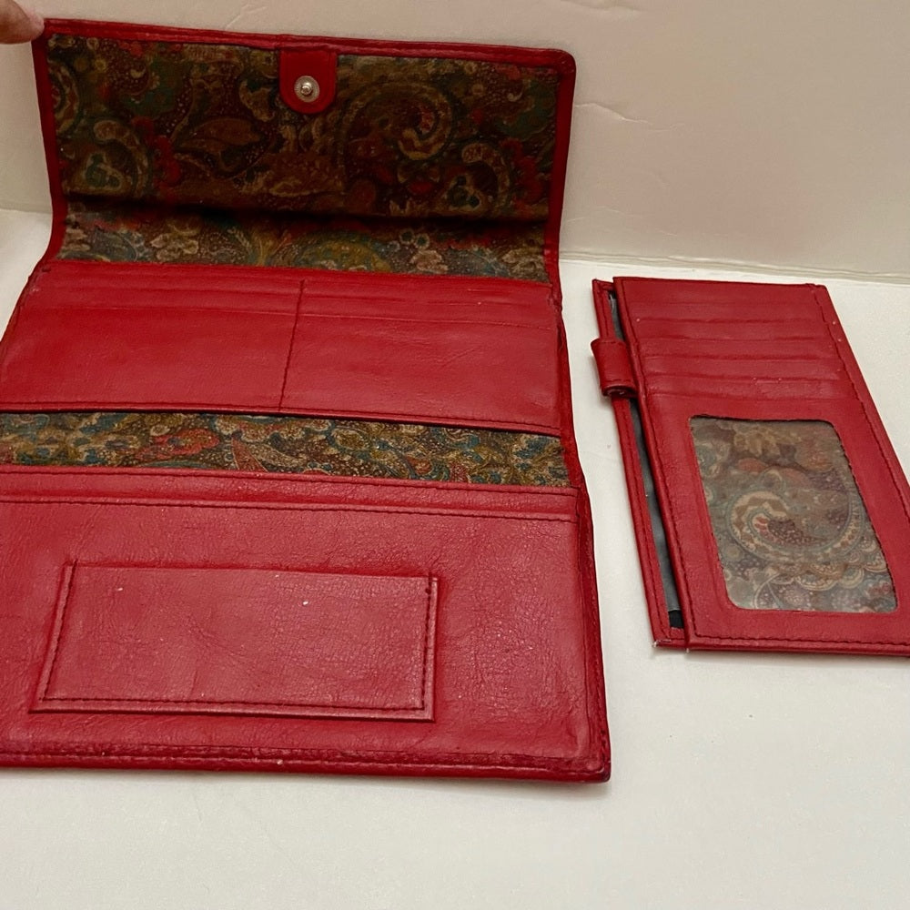 Vintage Sonoma Red Leather Long Wallet with Checkbook Sleeves 7.5in x 4.5in