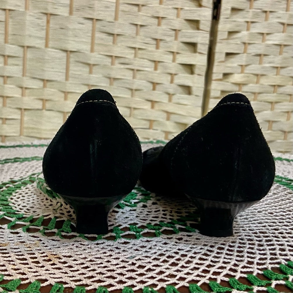 Unisa Black Suede Leather Shoes with Heels - Size 8