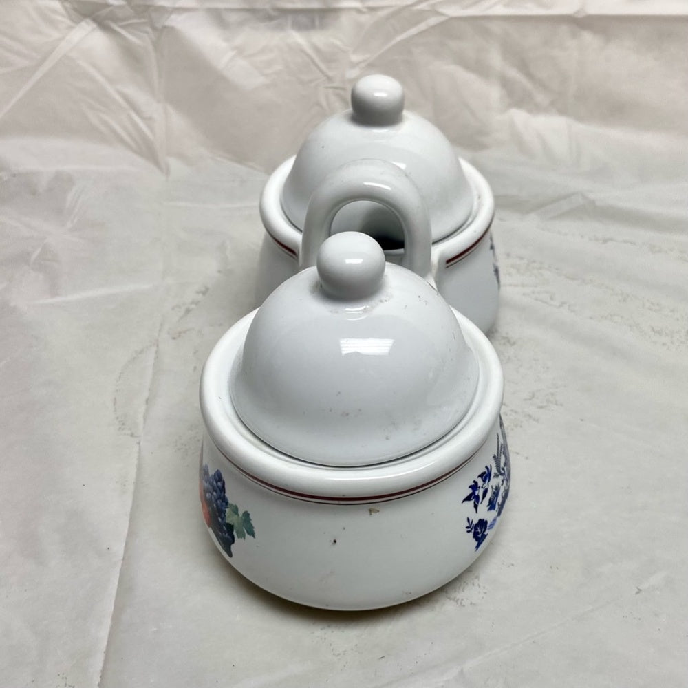 Vintage, Blue Willow White Ceramics Condiment Jar