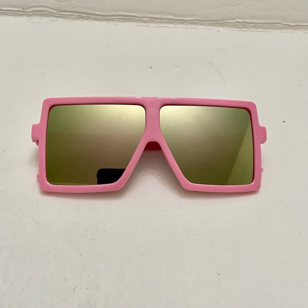 Lot of 2 Vintage Sunglasses- Iridescent Round and Squarish Mirrored Pink