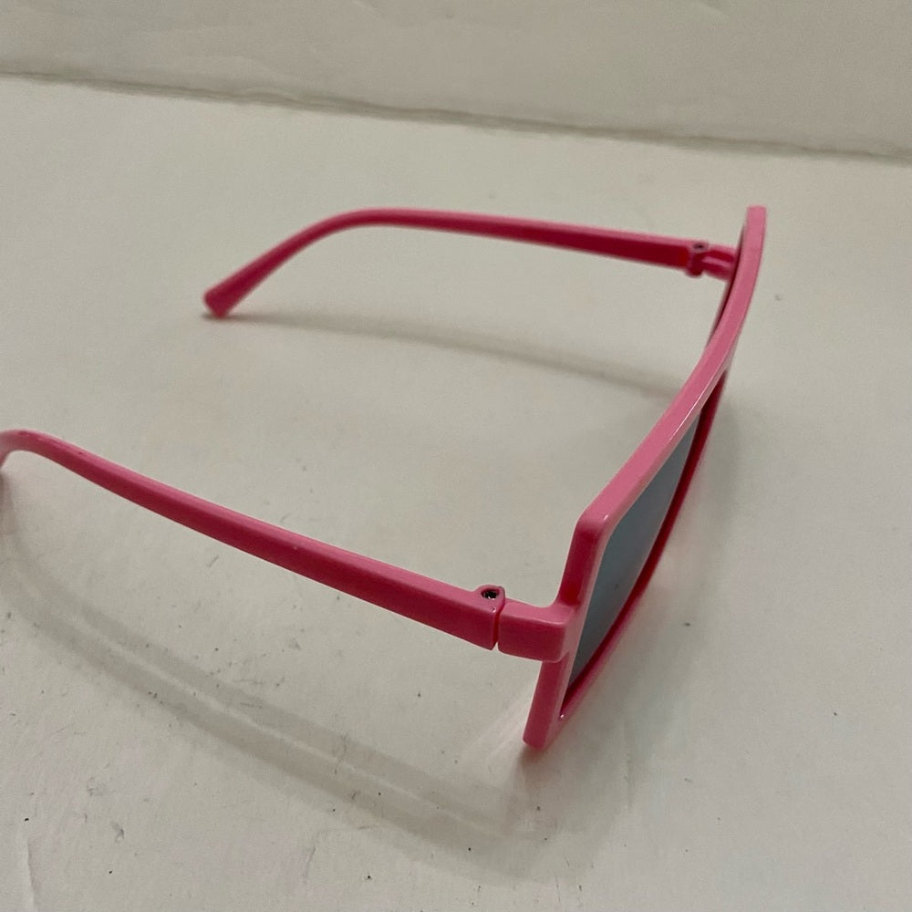 Lot of 2 Vintage Sunglasses- Iridescent Round and Squarish Mirrored Pink