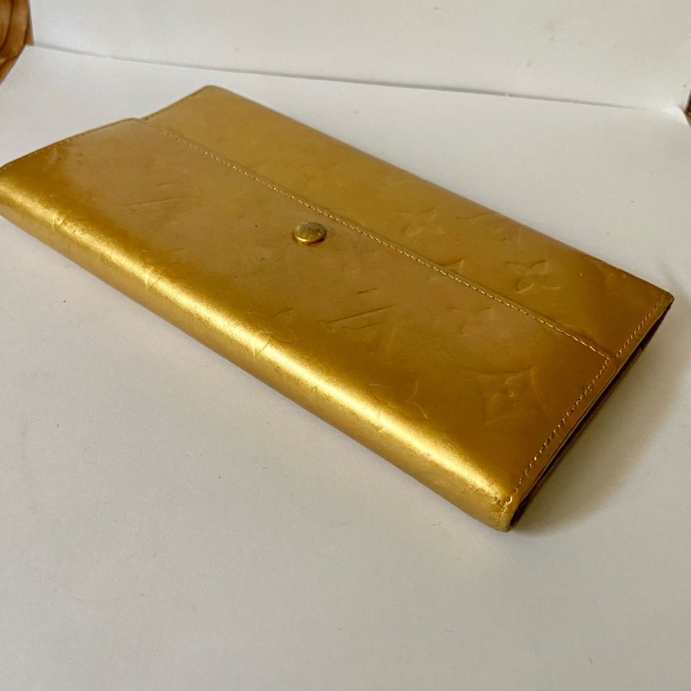 Louis Vuitton Golden Beige Vernis Mono Long Wallet