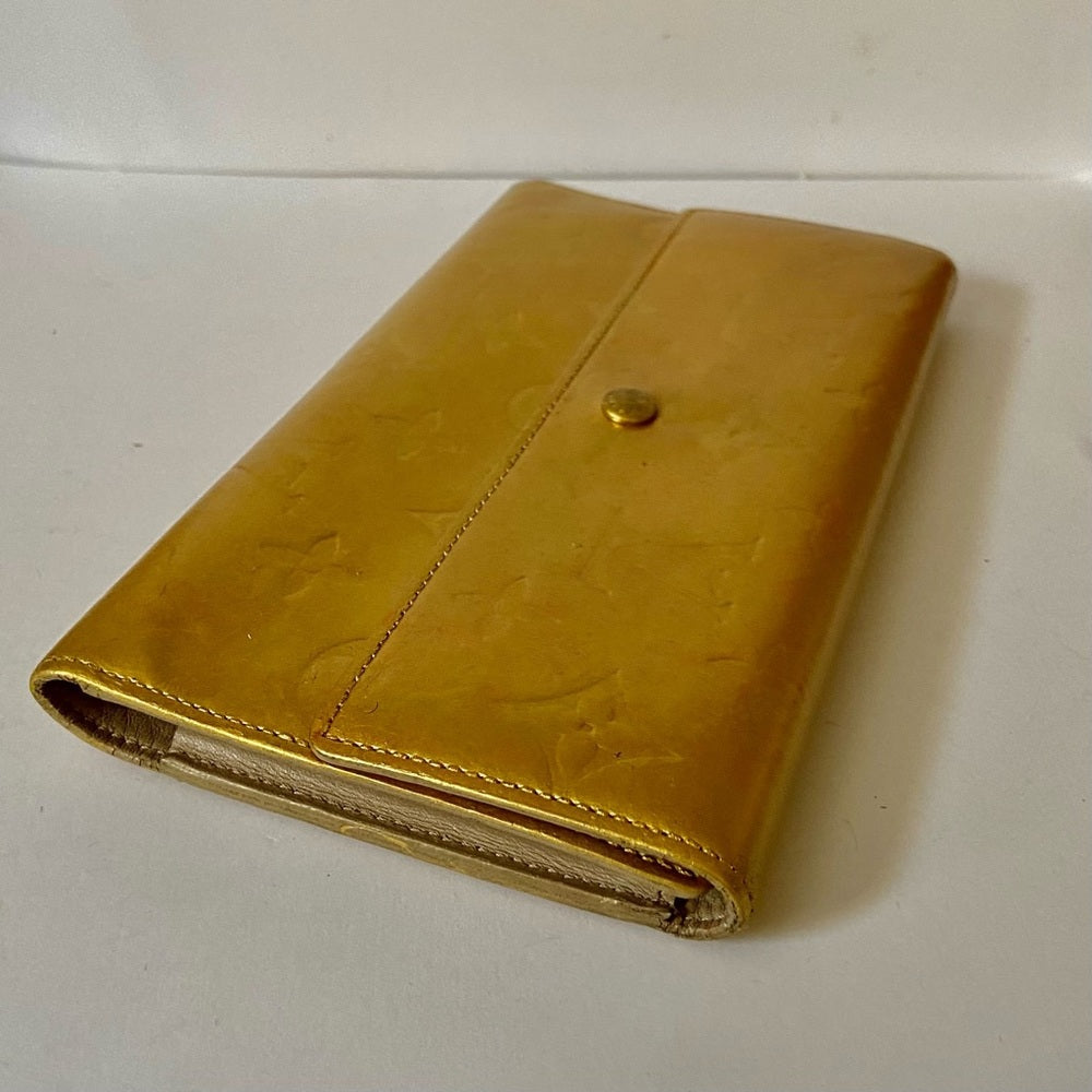 Louis Vuitton Golden Beige Vernis Mono Long Wallet