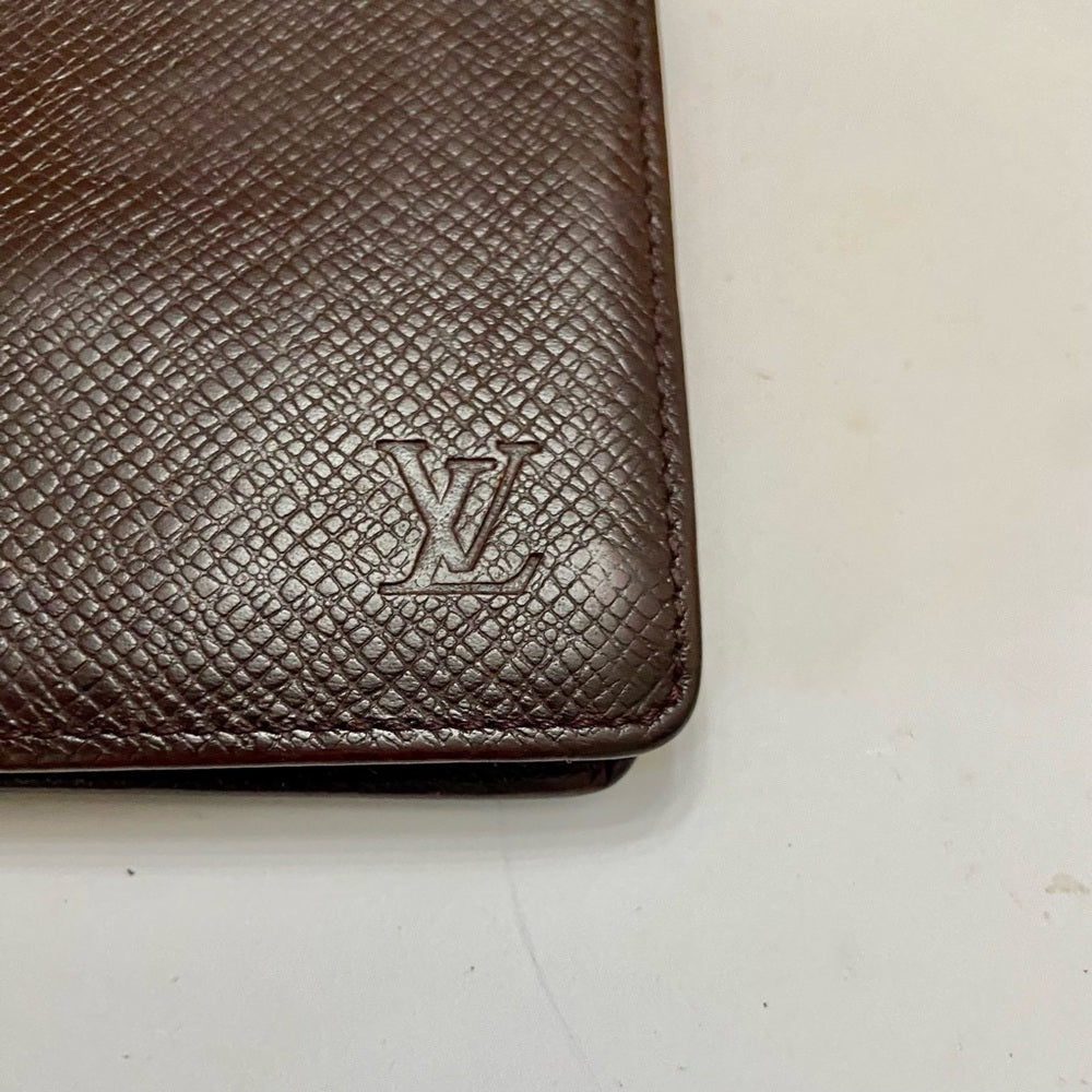 Louis Vuitton Brown Taiga Leather Mens Wallet 4in x 4in