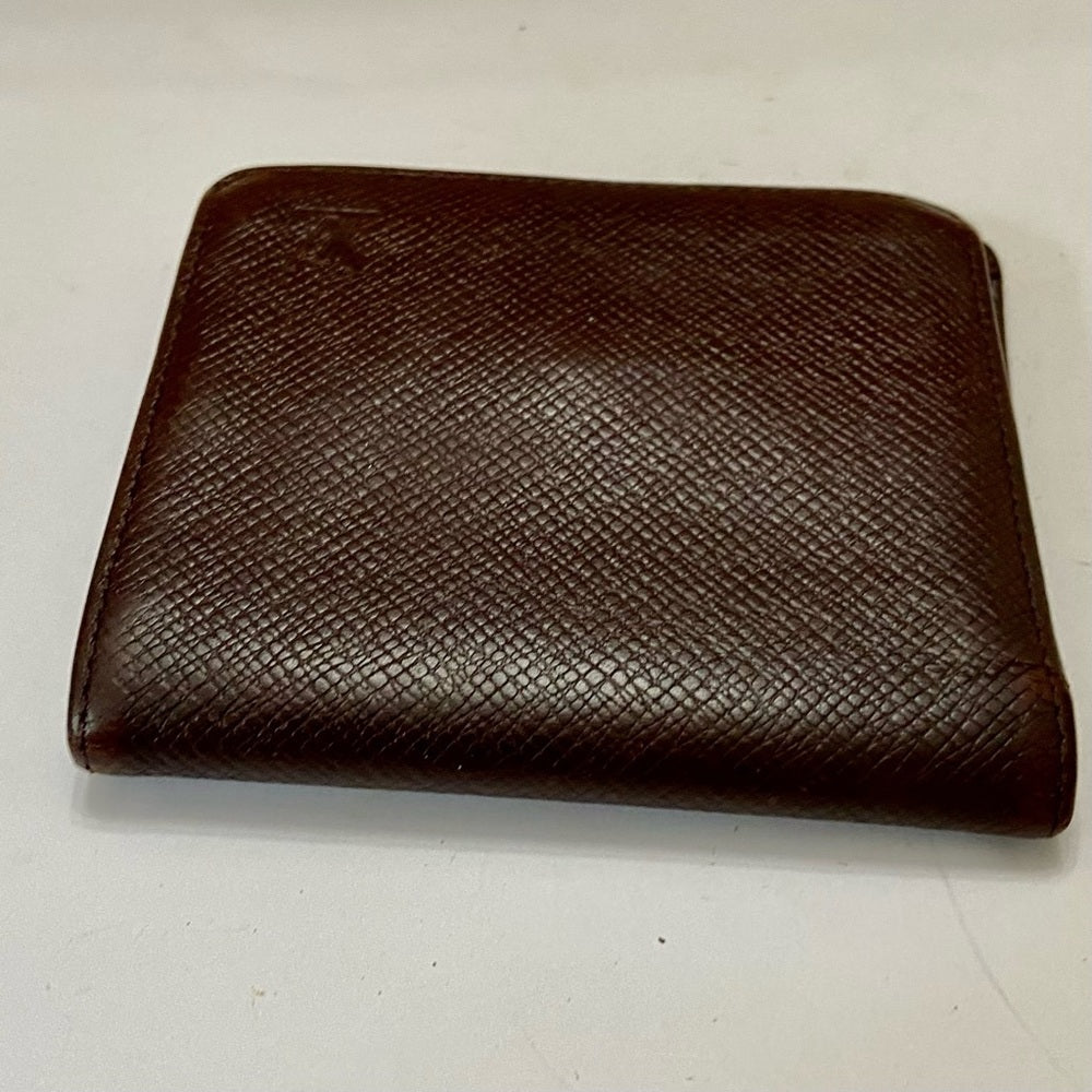 Louis Vuitton Brown Taiga Leather Mens Wallet 4in x 4in