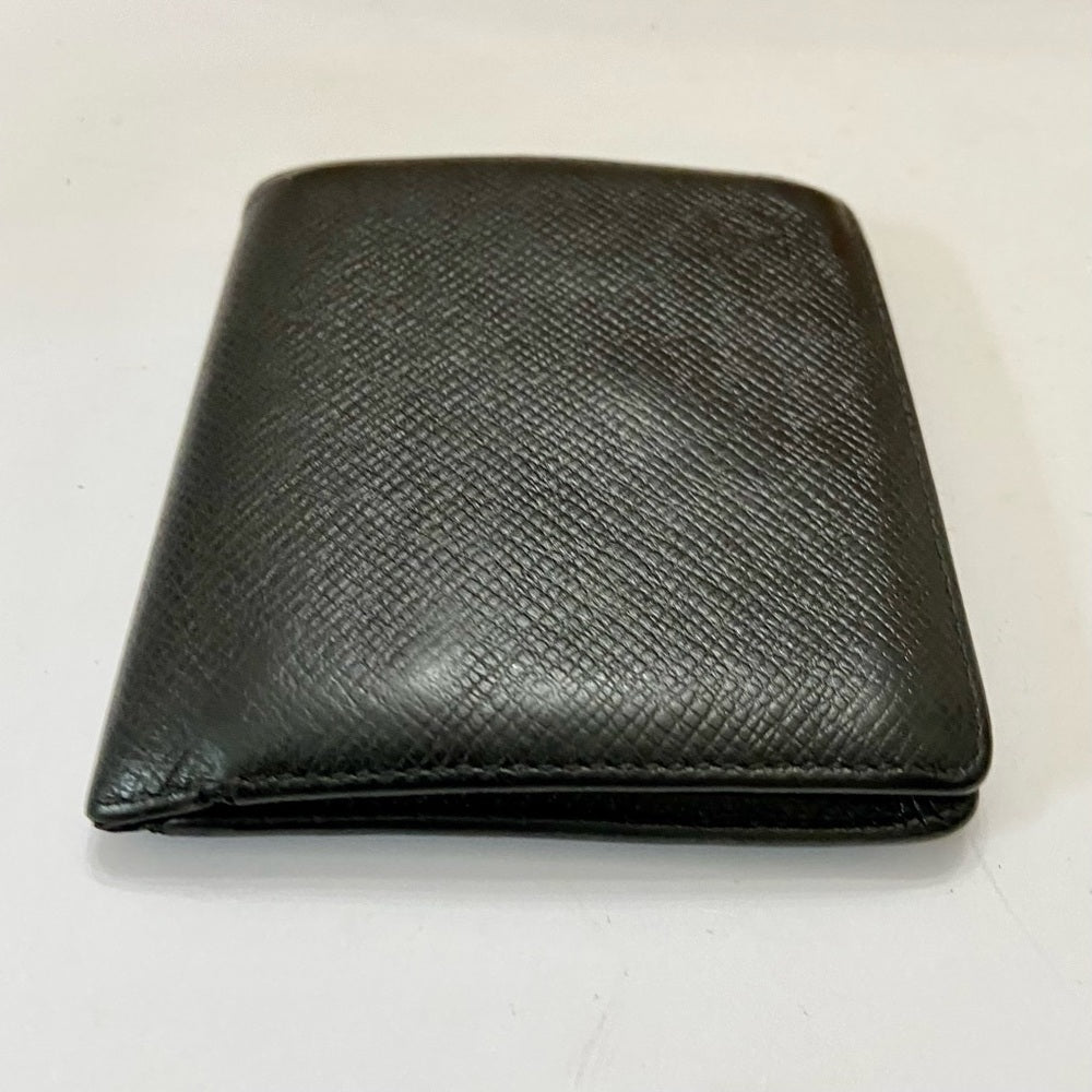 Louis Vuitton Black Taiga Leather Mens Wallet 4in x 4in