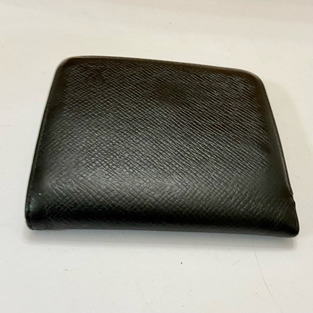Louis Vuitton Black Taiga Leather Mens Wallet 4in x 4in