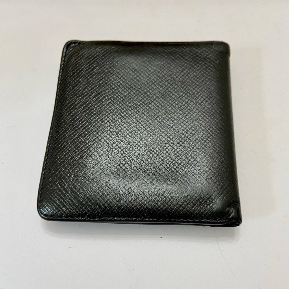 Louis Vuitton Black Taiga Leather Mens Wallet 4in x 4in