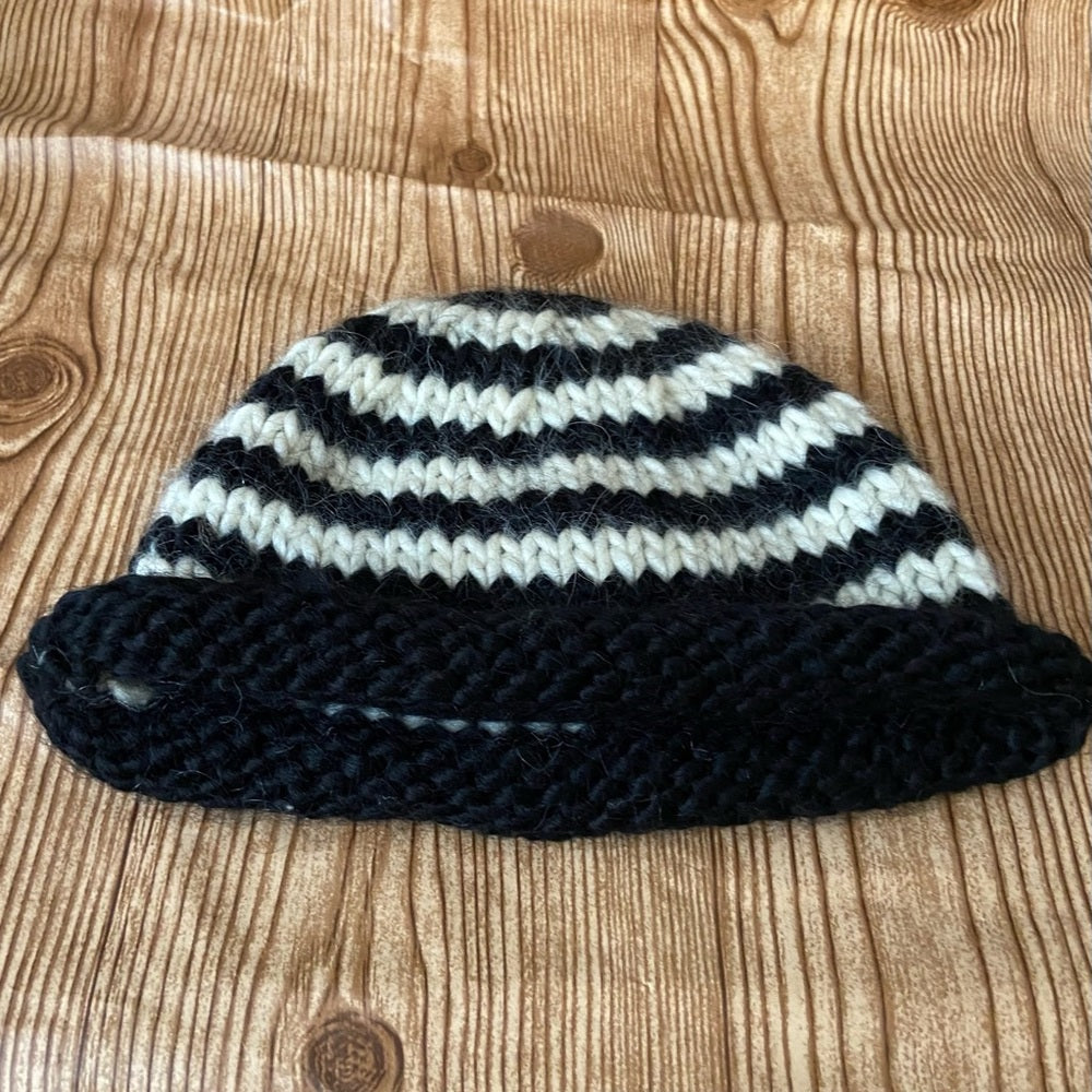 Stunning, White Daisy- Angora Mix Beanie Hat